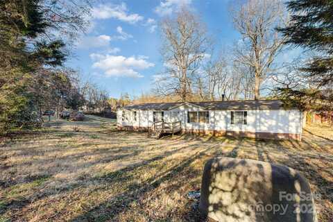 3802 Hickory Grove Road, Mount Holly, NC 28120