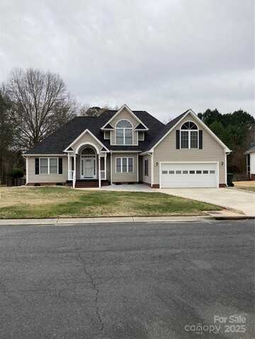 2049 Winding Oak Road, Rock Hill, SC 29732