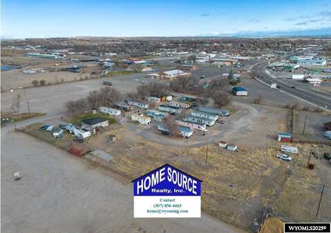 1202 S 8th St E, Riverton, WY 82501