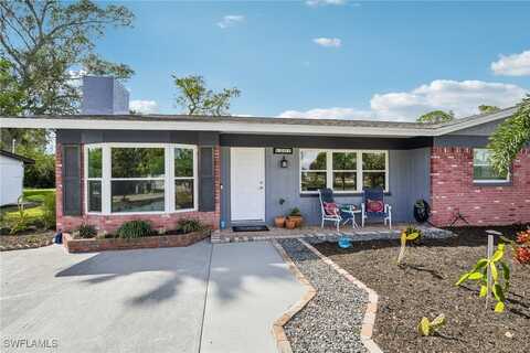 8501 Chatham Street, Fort Myers, FL 33907