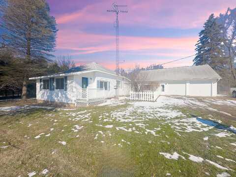 5461 Wilson Road, Coloma, MI 49038