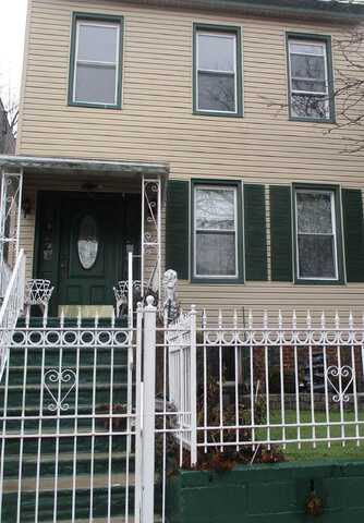 211 OLEAN AVE, JC, Journal Square, NJ 07306