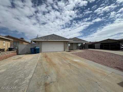 218 S Geronimo Ln, Lake Havasu City, AZ 86404
