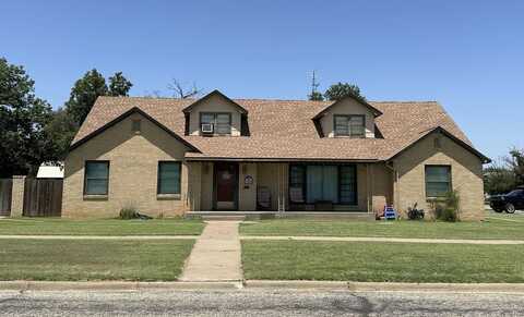 1500 W 9th Street, Plainview, TX 79072