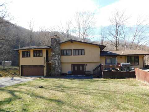 669 Woodland Hills, Harlan, KY 40831