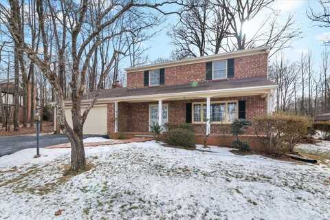 938 Wellington Drive, Forest, VA 24551