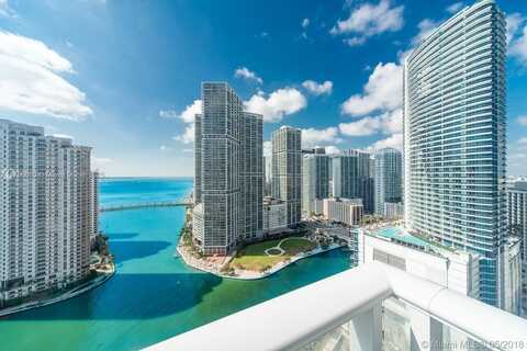 300 S Biscayne Blvd, Miami, FL 33131
