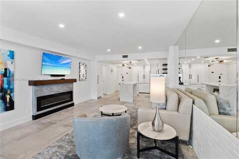 100 Lincoln Rd, Miami Beach, FL 33139