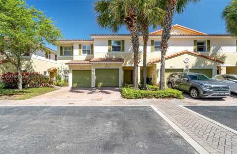 2429 NW 31st Ct, Oakland Park, FL 33309