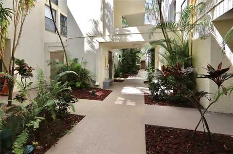20350 W Country Club Dr, Aventura, FL 33180