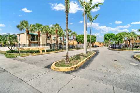 7425 SW 152nd Ave, Miami, FL 33193