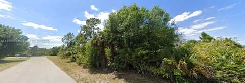 5905 Susan Ave N, Lehigh Acres, FL 33971