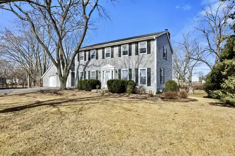 N100w16800 Revere Ln, Germantown, WI 53022