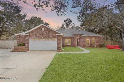2617 Shelby Lane, Ocean Springs, MS 39564