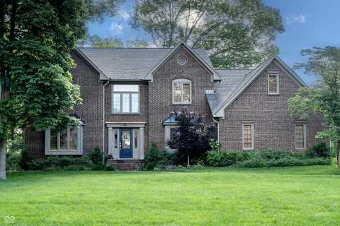 895 Baywood Court, Columbus, IN 47201