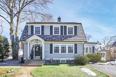 15 York Street, Andover, MA 01810