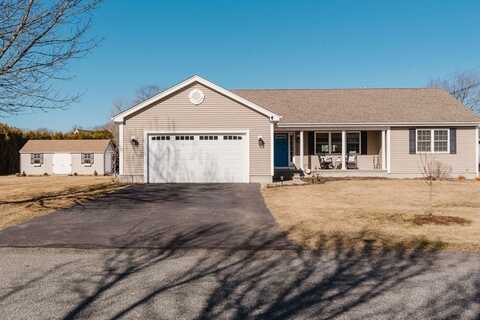 3 Aubin St, Seekonk, MA 02771