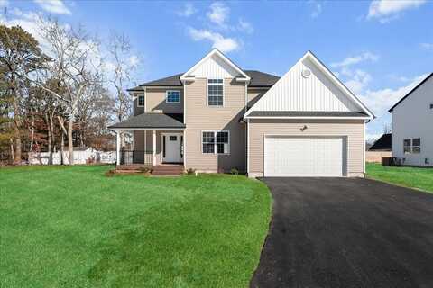 1 Fourth Avenue Avenue, Centereach, NY 11720
