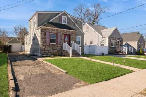 31 Cedar Street, Roosevelt, NY 11575