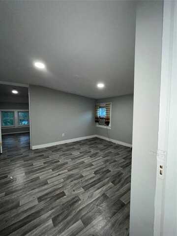 121 Craig Avenue, Freeport, NY 11520