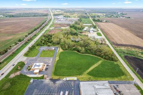 220 Indian Springs Drive, Sandwich, IL 60548