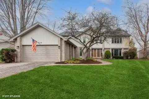 3118 Charlemagne Lane, Saint Charles, IL 60174