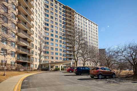 7033 N Kedzie Avenue, Chicago, IL 60645