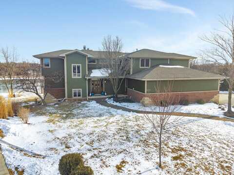 210 Barefoot Court, Minooka, IL 60447