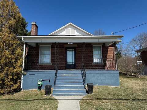 1612 Princeton Ave, PRINCETON, WV 24740