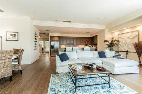 1001 10th, NAPLES, FL 34102