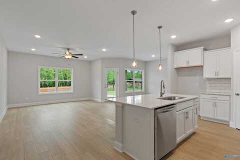 6231 Pisgah Drive NW, Huntsville, AL 35810