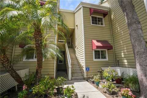 3690 S Bear Street, Santa Ana, CA 92704
