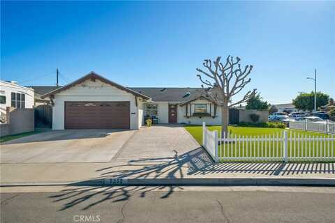 8202 Holland Drive, Huntington Beach, CA 92647