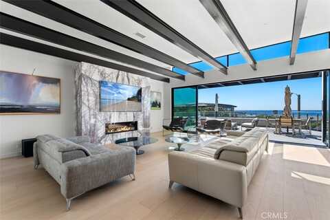 1 Lagunita Drive, Laguna Beach, CA 92651
