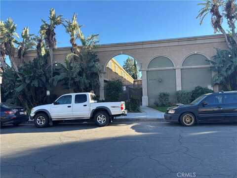 20246 Cohasset Street, Winnetka, CA 91306