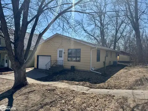 309 Cass Street, Keosauqua, IA 52565