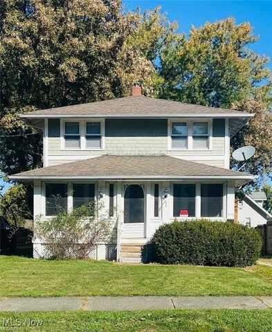 959 Davies Avenue, Akron, OH 44306