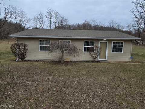 1650 S River Road, Zanesville, OH 43701