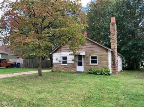 796 Lindsay Avenue, Akron, OH 44306