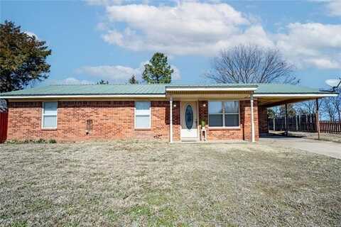 1507 N Fallin Avenue, Hominy, OK 74035