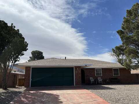 2910 Hopi TRL, Alamogordo, NM 88310