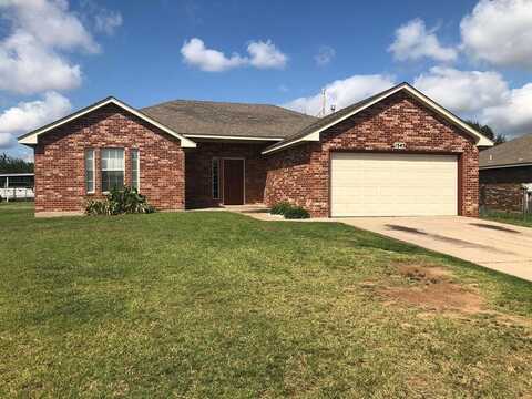 1545 Tudor Drive, Moore, OK 73160