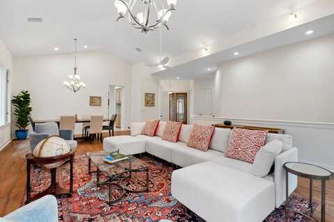 2305 Barton Creek Boulevard, Austin, TX 78735