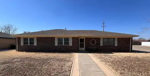 319 Cedar Avenue, Dumas, TX 79029