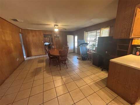 120 Juniper Drive, Palestine, TX 75803