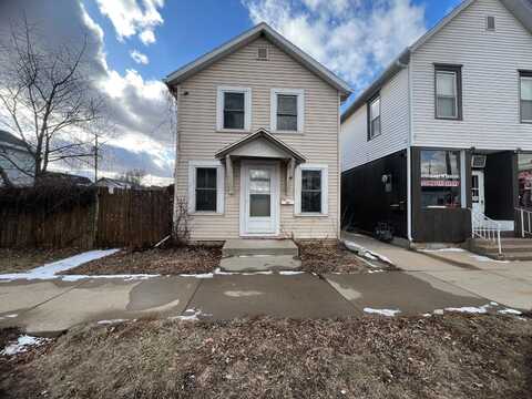 1567 Elm Street, Dubuque, IA 52001