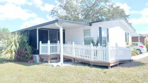 325 Gardenia Drive, Fruitland Park, FL 34731