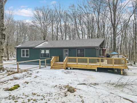 101 Axe Handle Lane, Greentown, PA 18426