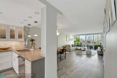 800 SE 4th St, Fort Lauderdale, FL 33301