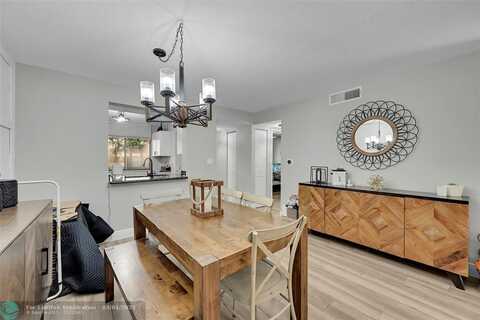 8592 W Sunrise Blvd, Plantation, FL 33322